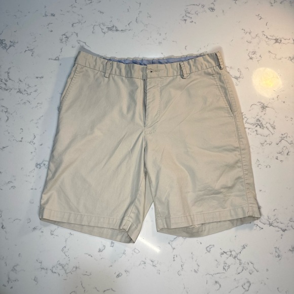 Peter Millar shorts (Size 33) - Picture 1 of 3